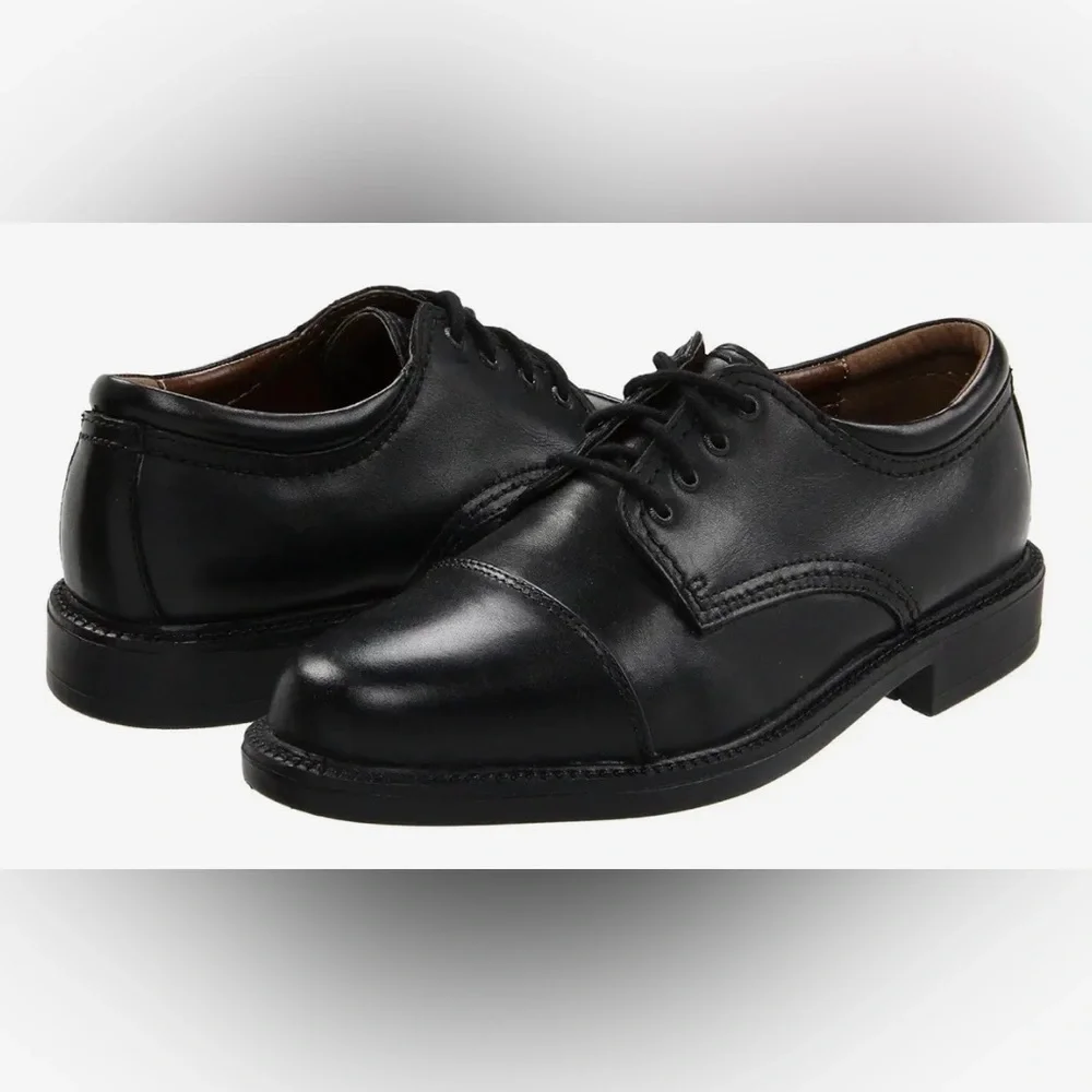 Dockers Gordon Black Toe Polished Black‎ Size 10 1/2
